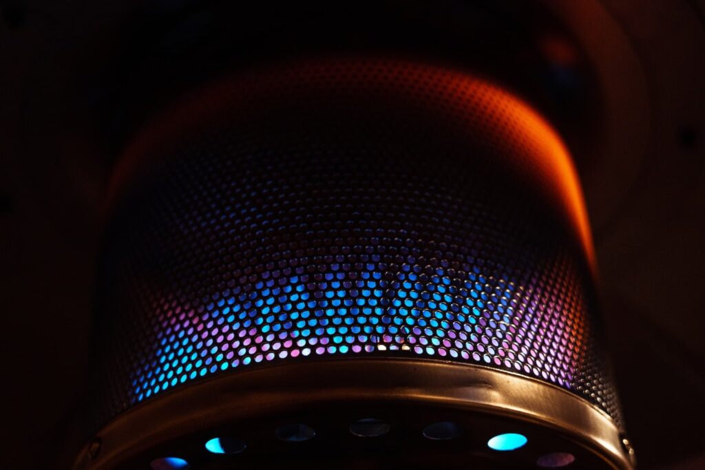 purple and blue light digital wallpaper