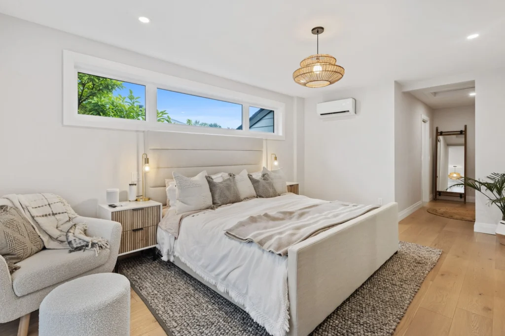Is Turning Off Your AC When Leaving Home Worth It for Energy Efficiency?