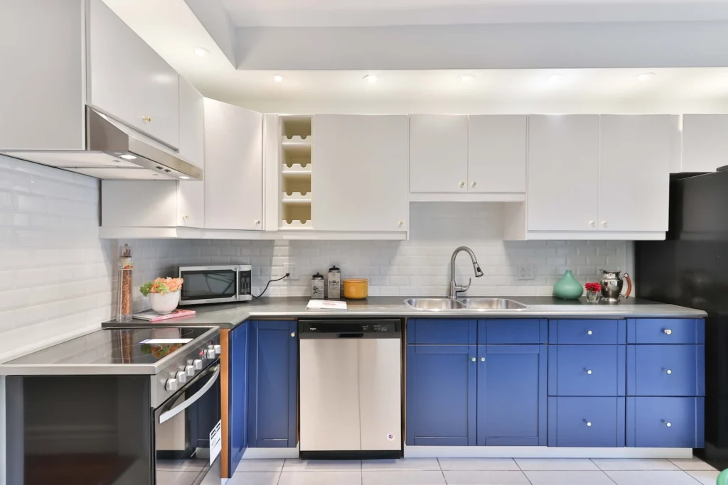 Tips and Tricks for Affordable Kitchen Cabinet Remodeling